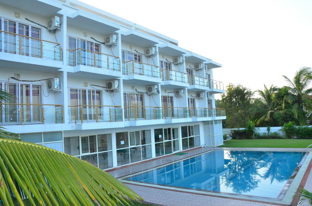 Nilaya Beach Resort Алибаг Экстерьер фото