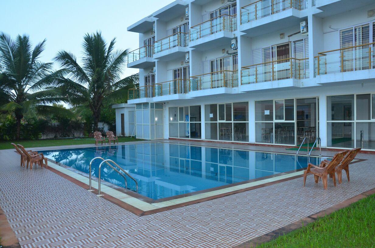Nilaya Beach Resort Алибаг Экстерьер фото